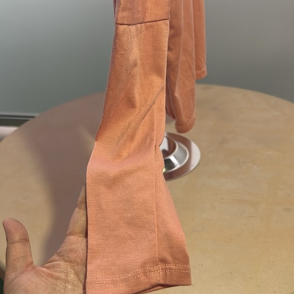 Onzie :Long Sleeve Wrap Back - Picture 3 of 4